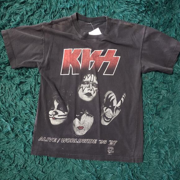 Vintage KISS Alive Worldwide Tour '96/'97 Double Sided Band Tee 20x27 - Picture 1 of 7